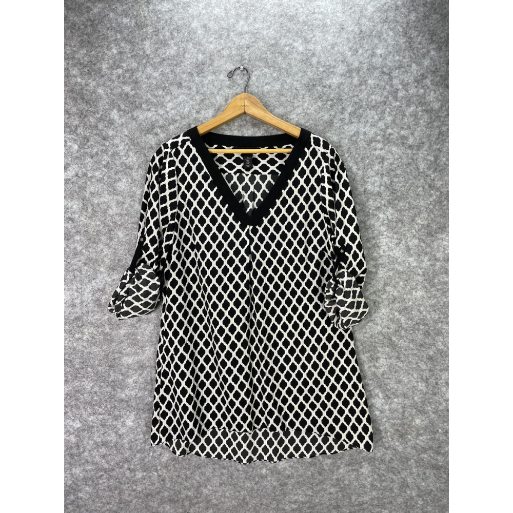 White House Black Market Blouse Womens 12 Black White 3/4 Sleeve V Neck Tunic